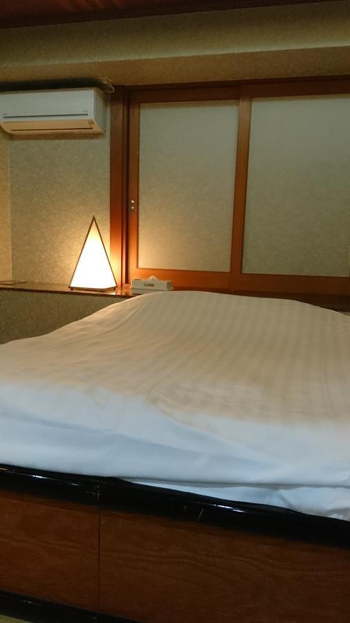 Hotel Loire (Adults Only) Osaka Dış mekan fotoğraf